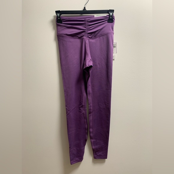 NEW GILLY HICKS GO RECHARGE CINCH-FRONT LEGGINGS SIZE:SMALL - Picture 5 of 7